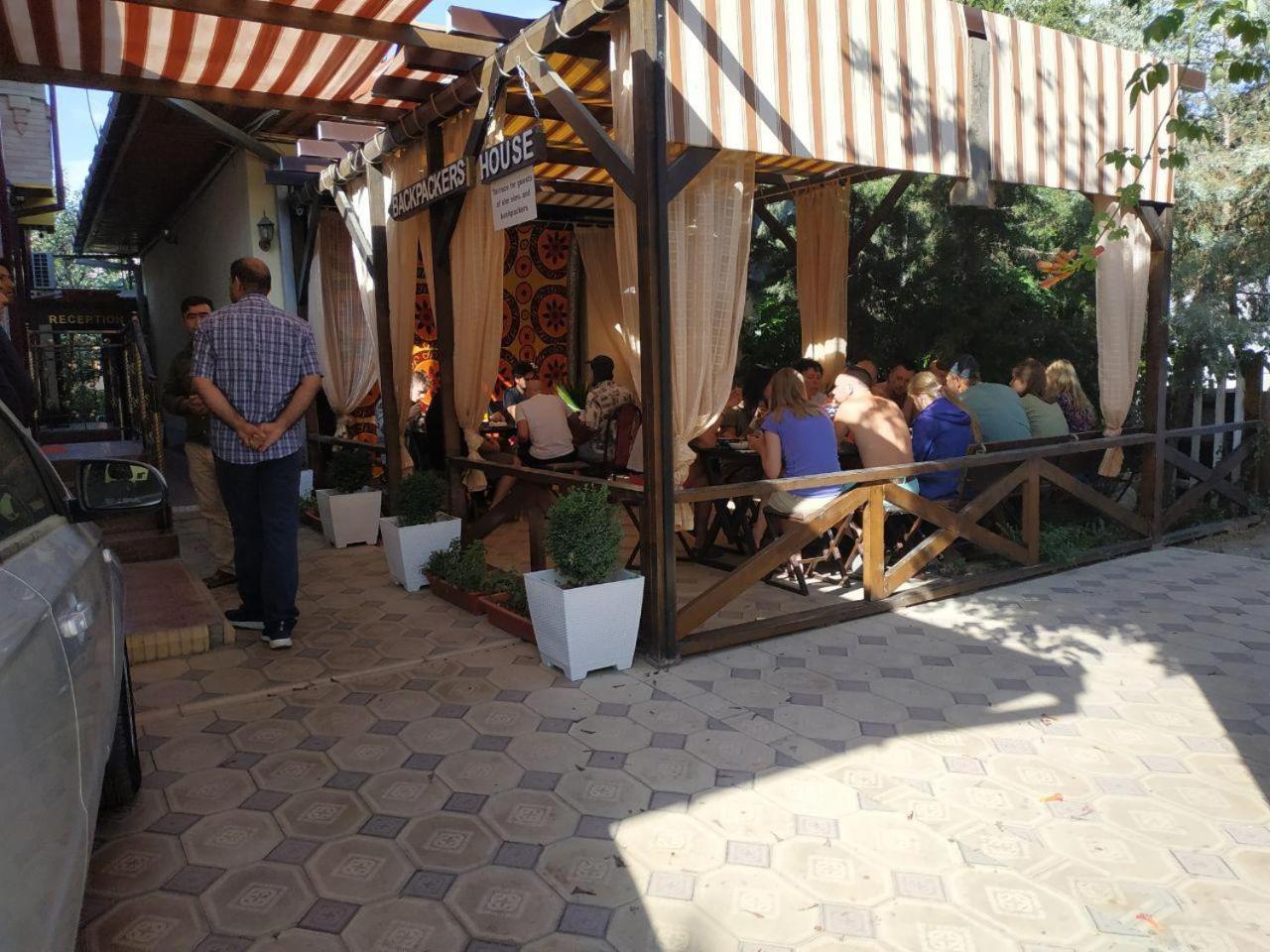 Hostel & Guest House Sim Sim Near The Church Samarkand Exterior foto
